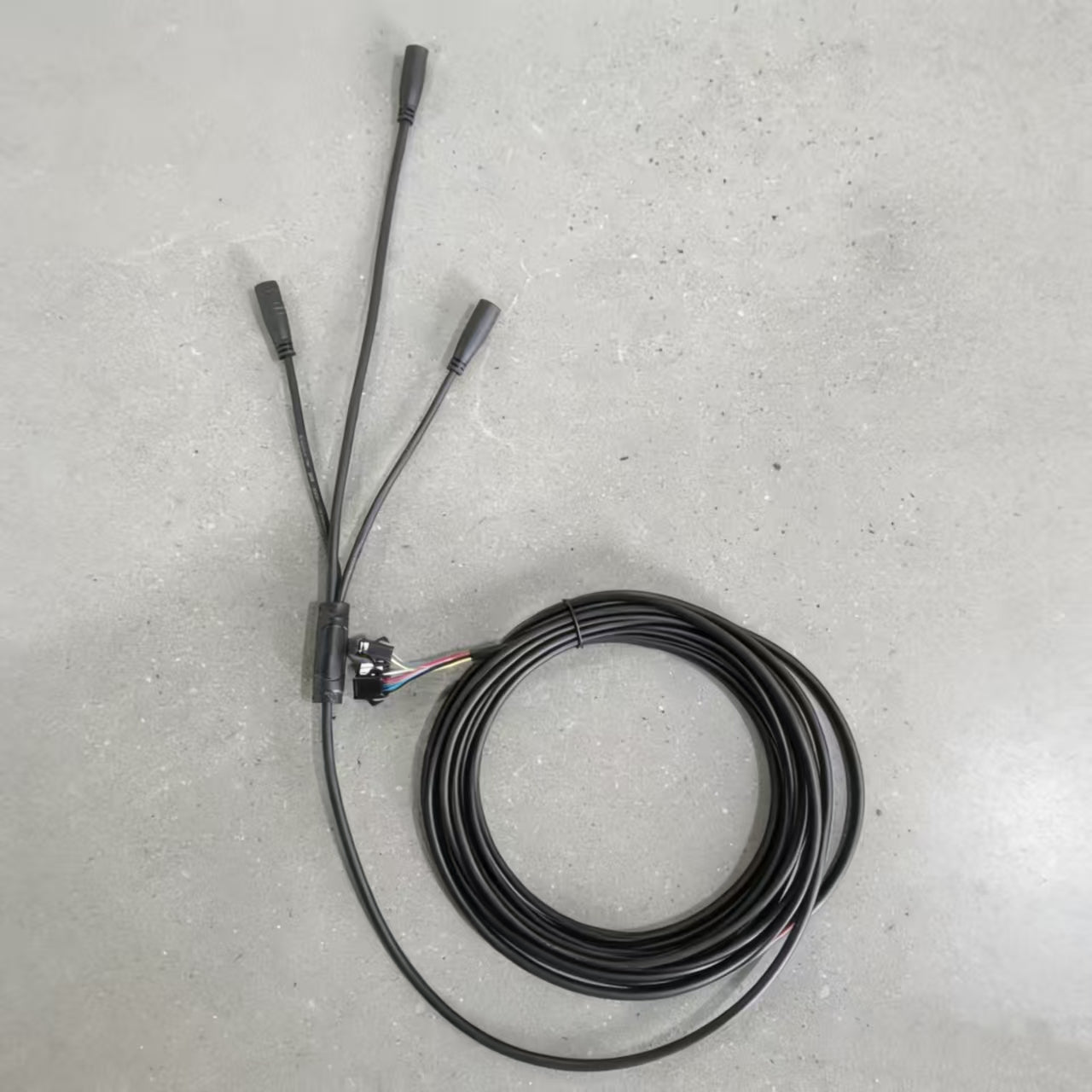 Trama Principale Originale Da Uno a Tre per i Monopattini Elettrici Boyueda